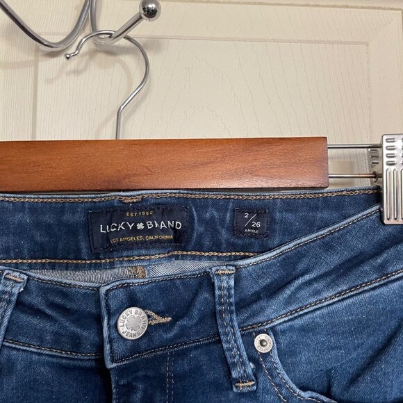 Lucky Brand Womens Dark Wash Distressed Stretch Lolita Skinny Jeans Size 2/26 - Picture 2 of 10